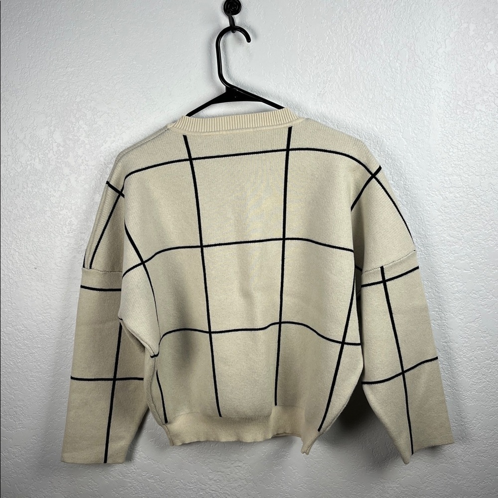Chicwish Womens Grid Boxy Fit Batwing Sleeves Sweater Khaki Small/ Medium Wool - Picture 8 of 9